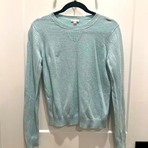 Sky blue GAP sweater with crewneck line